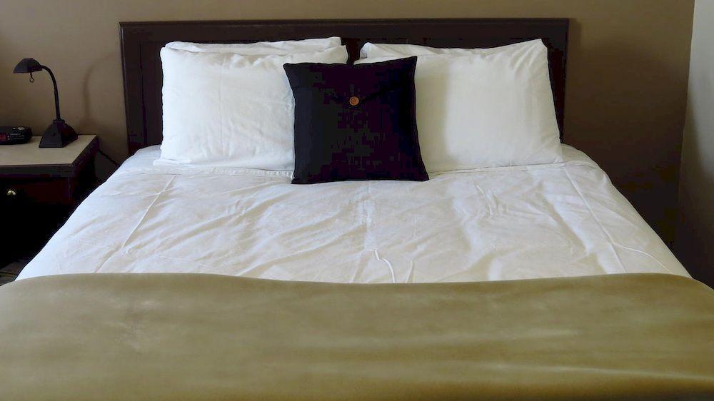 Monashee Motel 3*